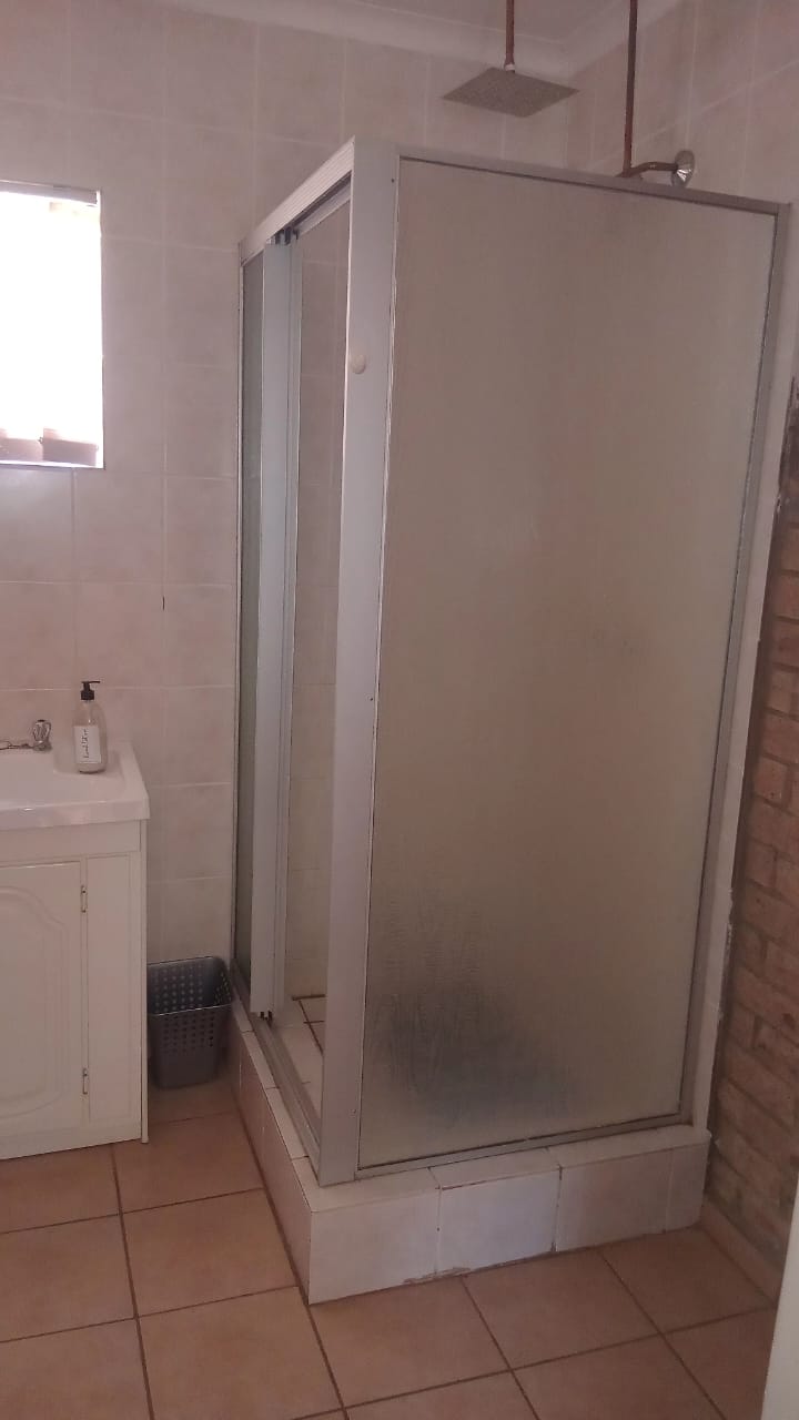 9 Bedroom Property for Sale in Parys Free State